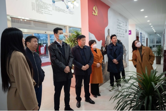 鄭東新區、經開區、航空港區政協委員赴公司考察交流！